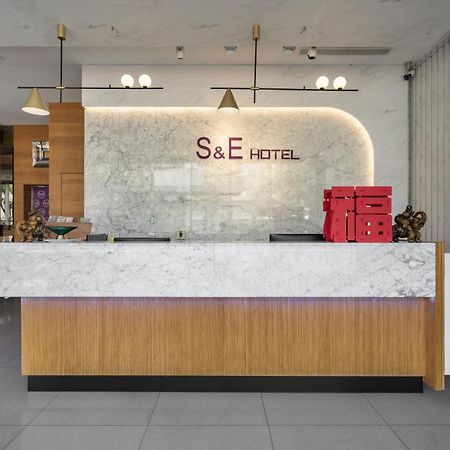 טאינאן S&E Hotel מראה חיצוני תמונה