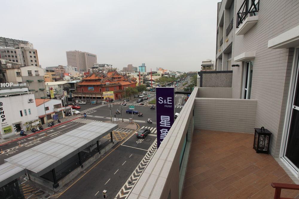 טאינאן S&E Hotel מראה חיצוני תמונה